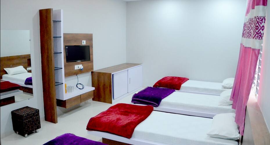Hotel Raghumani Palace, Ujjain 4